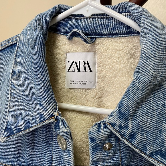 Like new- Zara Denim Jacket with Sherpa lining | Women’s L - Picture 6 of 6